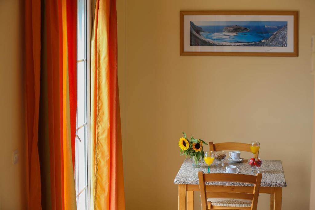 Garbis Villas & Apartments Lurdáta Kültér fotó
